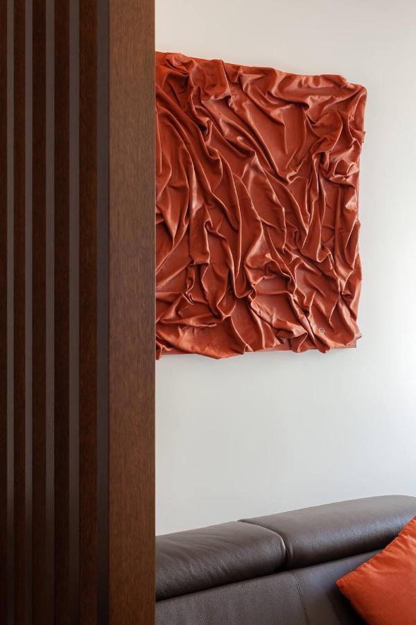 Palazzo Ferrucci Luxury Suites กาญารี ภายนอก รูปภาพ