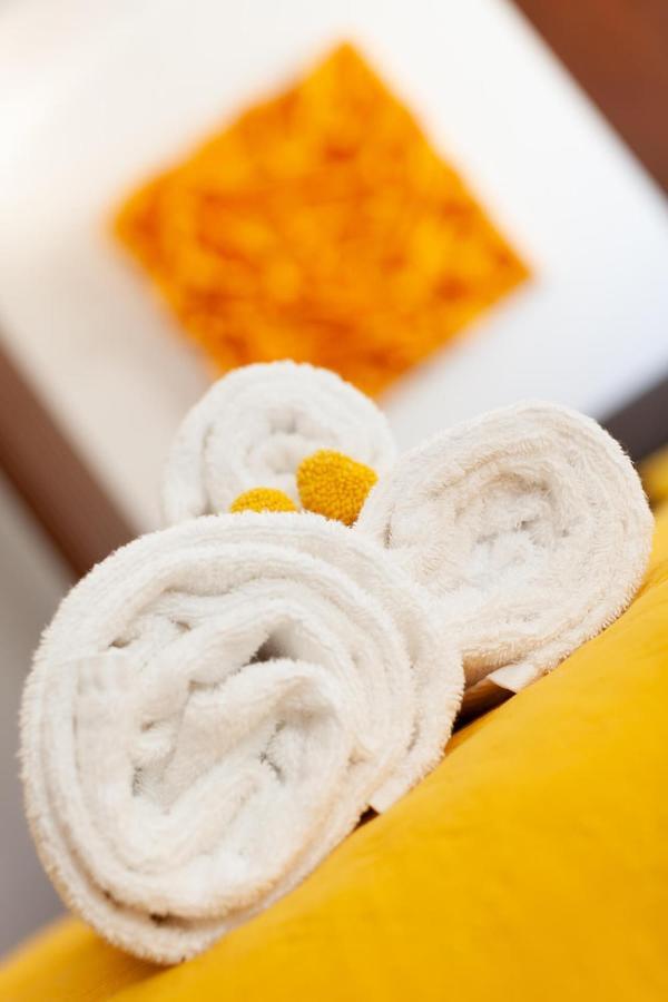 Palazzo Ferrucci Luxury Suites กาญารี ภายนอก รูปภาพ